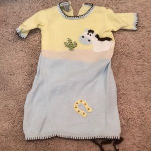 Zackali GUC gown 0-3monthd